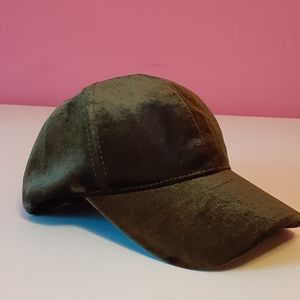 Velvet Cap
